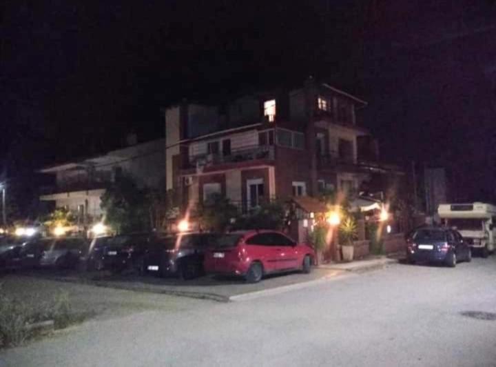 Blue Moon Apartments Nea Michaniona Eksteriør bilde