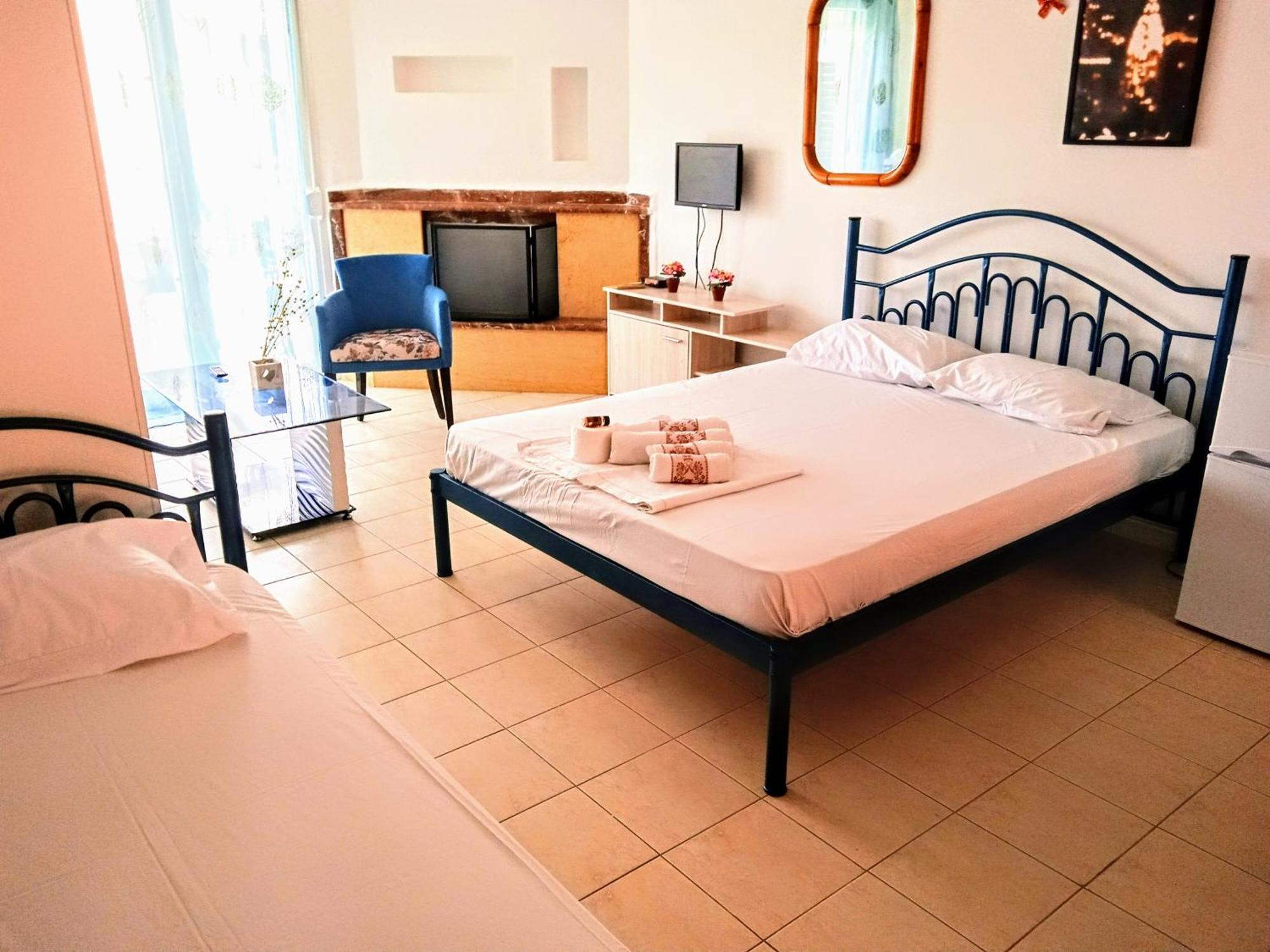 Blue Moon Apartments Nea Michaniona Rom bilde